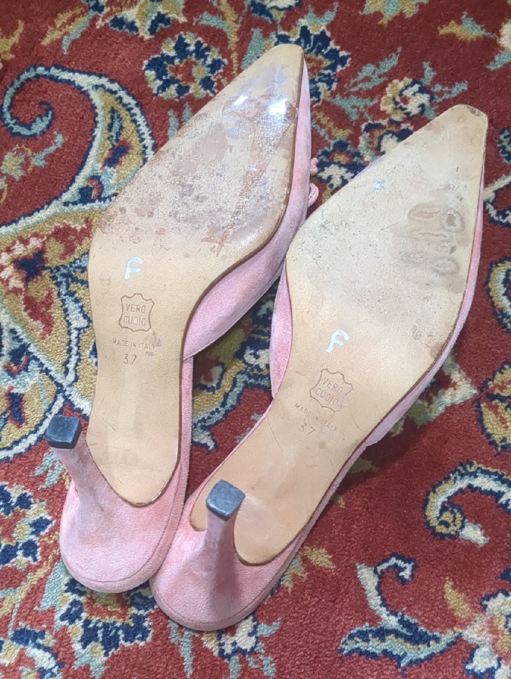 Vanessa Noel Pink Suede Pointed-Toe Kitten Heel Mules With Bow - Picture 3 of 5